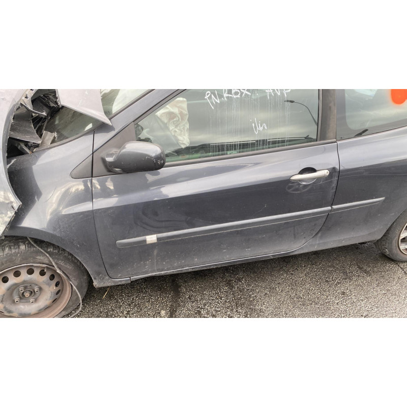 Poignee interieur avant gauche RENAULT CLIO 3 Photo n°6