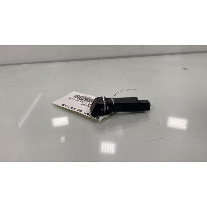 Bouton de warning VOLVO XC 60 1 Photo n°2