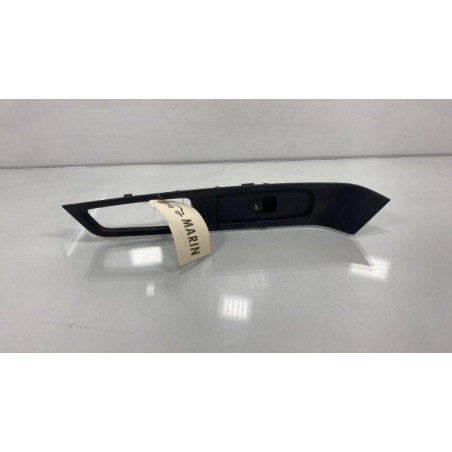 Interrupteur de leve vitre avant droit VOLVO XC 60 1