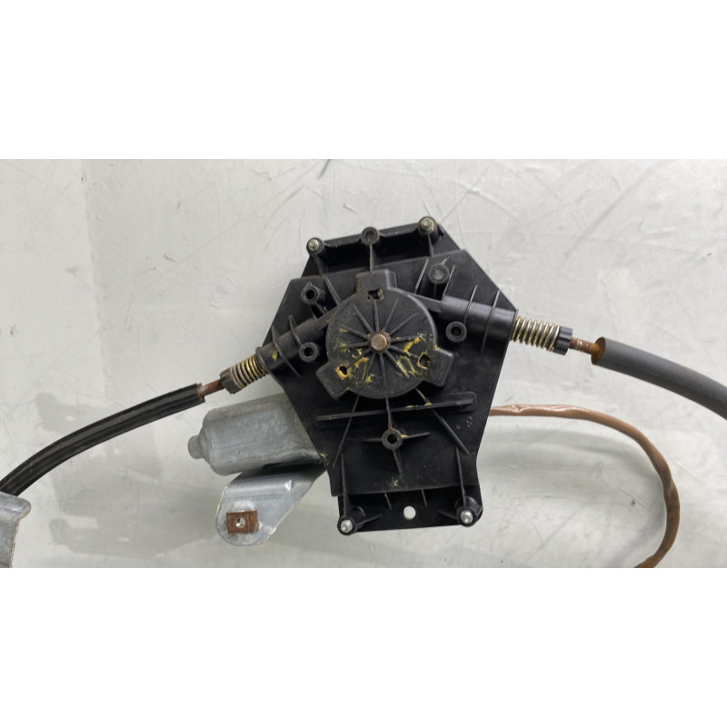 Leve vitre electrique avant droit CHRYSLER PT CRUISER Photo n°5