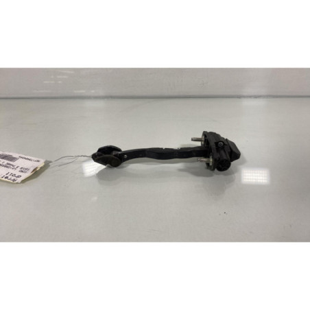 Arret de porte avant droit FORD FOCUS 3