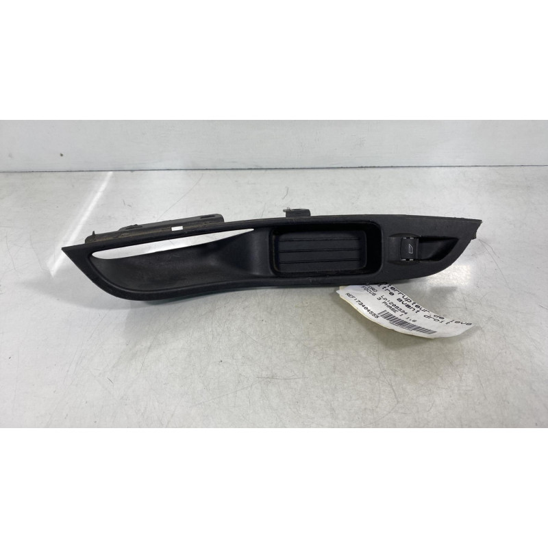 Interrupteur de leve vitre avant droit FORD FOCUS 3 Photo n°3