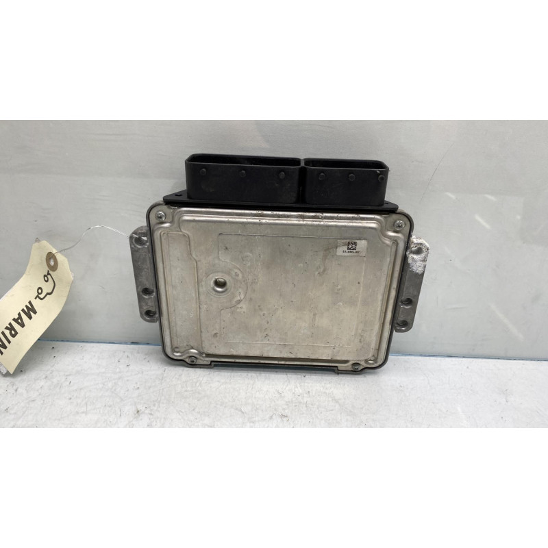 Calculateur moteur FORD FOCUS 3 Photo n°3