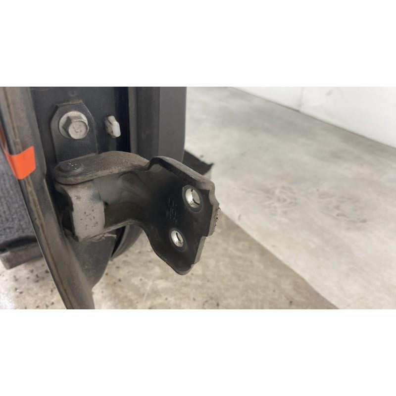 Porte avant droit SUZUKI SWIFT 3 Photo n°6