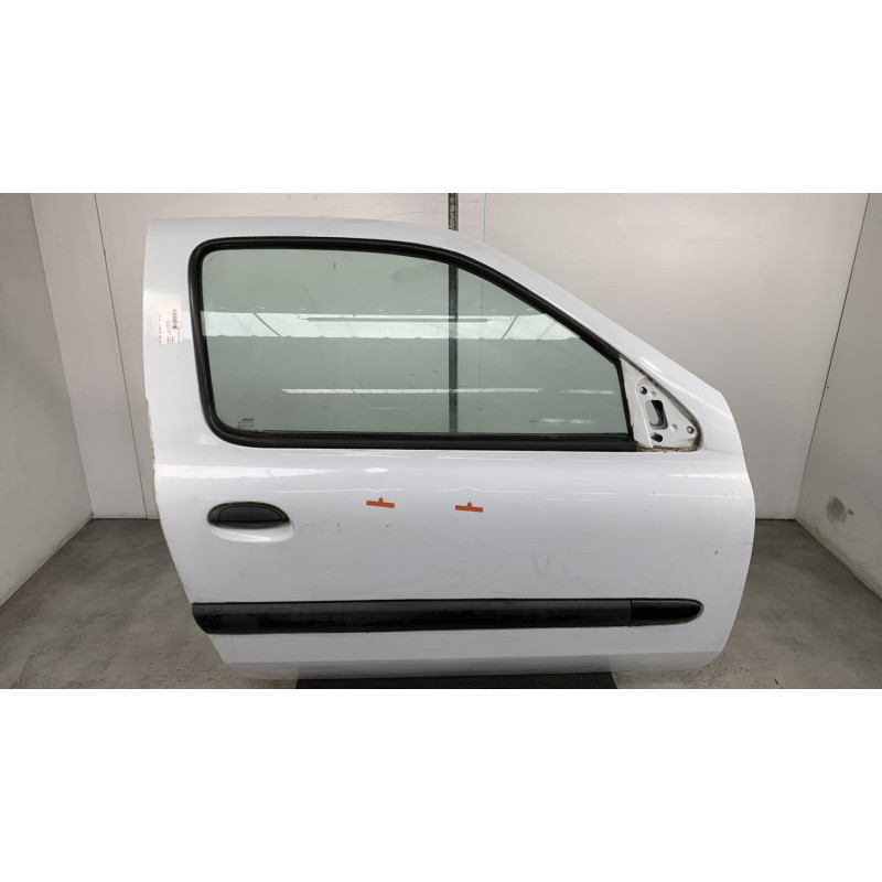 Porte avant droit RENAULT CLIO 2 CAMPUS Photo n°1