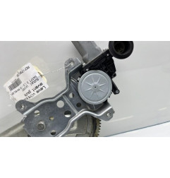 Leve vitre electrique avant gauche SUZUKI SWIFT 3
