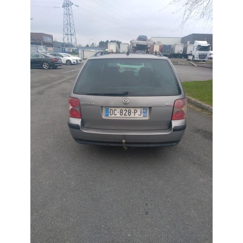 Serrure avant gauche VOLKSWAGEN PASSAT 4 Photo n°4