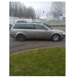 Serrure avant gauche VOLKSWAGEN PASSAT 4