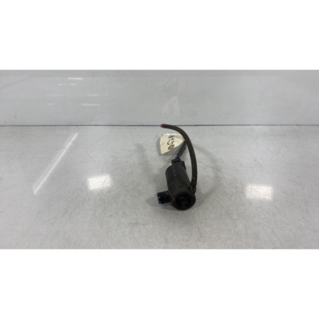Pompe lave glace arriere TOYOTA YARIS 2 Photo n°1