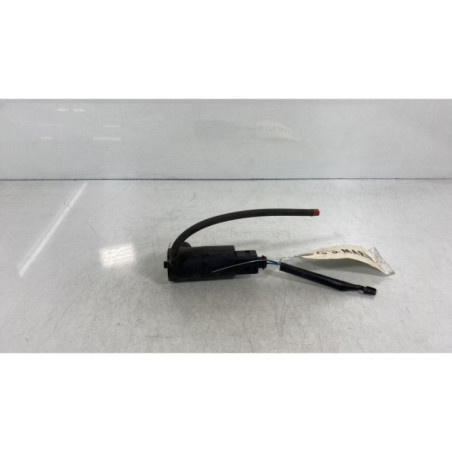 Pompe lave glace arriere TOYOTA YARIS 2
