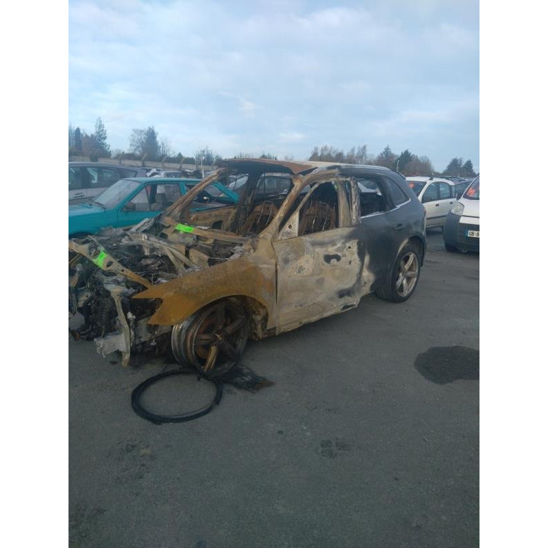 Verin de coffre AUDI Q5 2 Photo n°4