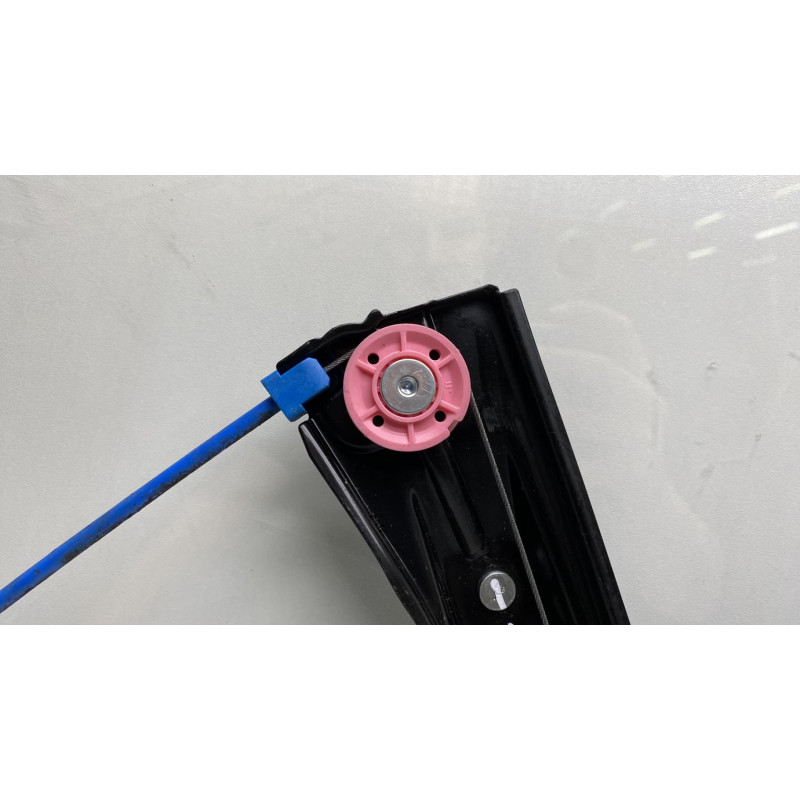 Leve vitre electrique avant droit MINI MINI 3 F55 Photo n°5