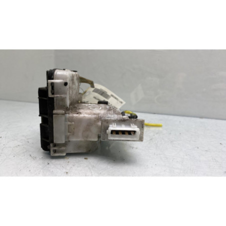 Serrure avant droit VOLKSWAGEN GOLF 3