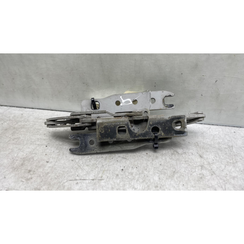 Charniere de capot BMW SERIE 7 E65 Photo n°1
