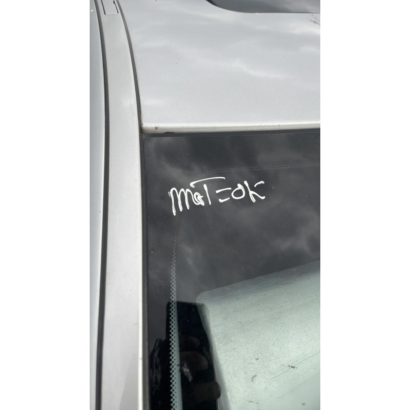Calandre MERCEDES CLASSE E 211 Photo n°15