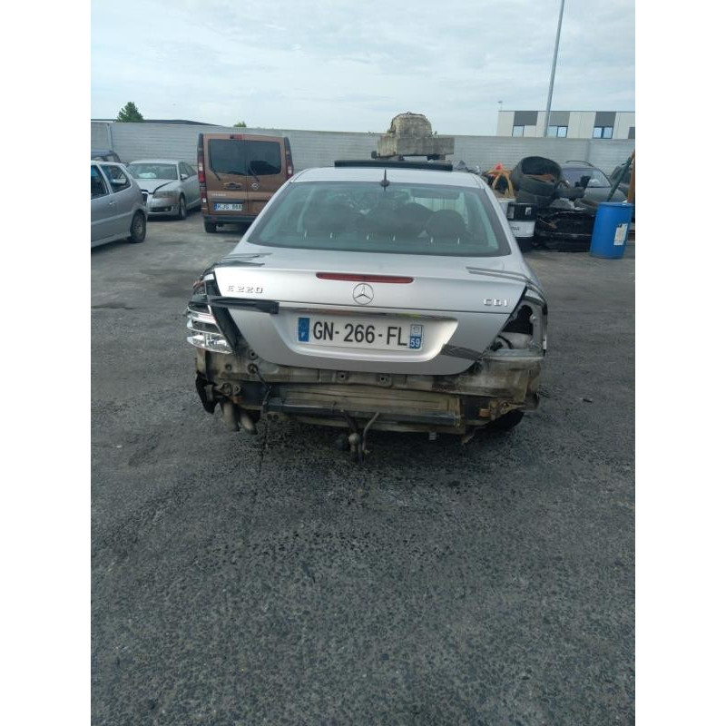 Vitre arriere gauche MERCEDES CLASSE E 211 Photo n°15