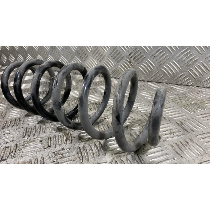 Ressort de suspension arriere droit RENAULT KADJAR Photo n°2