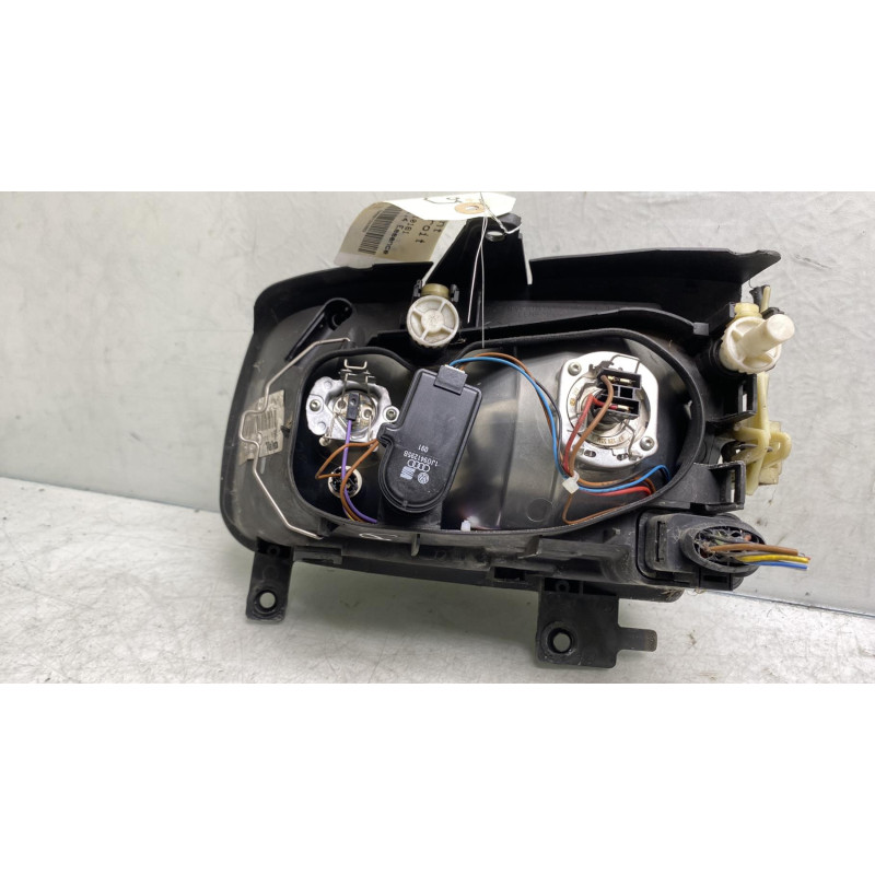Optique avant principal droit (feux)(phare) VOLKSWAGEN POLO 3 Photo n°3