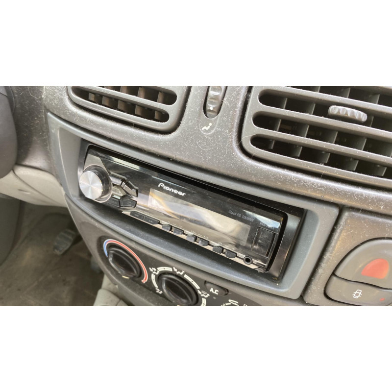 Baguette de coffre RENAULT SCENIC 1 Photo n°7