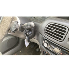 Baguette de coffre RENAULT SCENIC 1