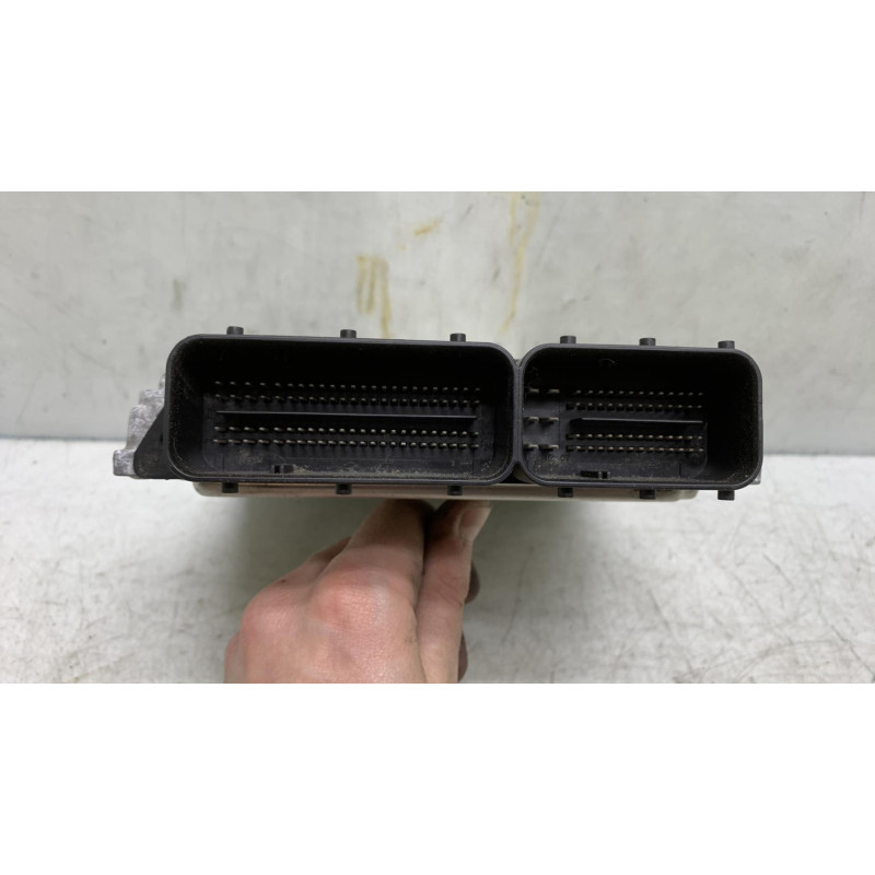 Calculateur moteur BMW SERIE 3 E90 Photo n°3