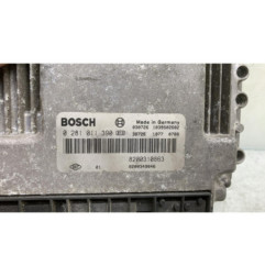 Calculateur moteur RENAULT SCENIC 2