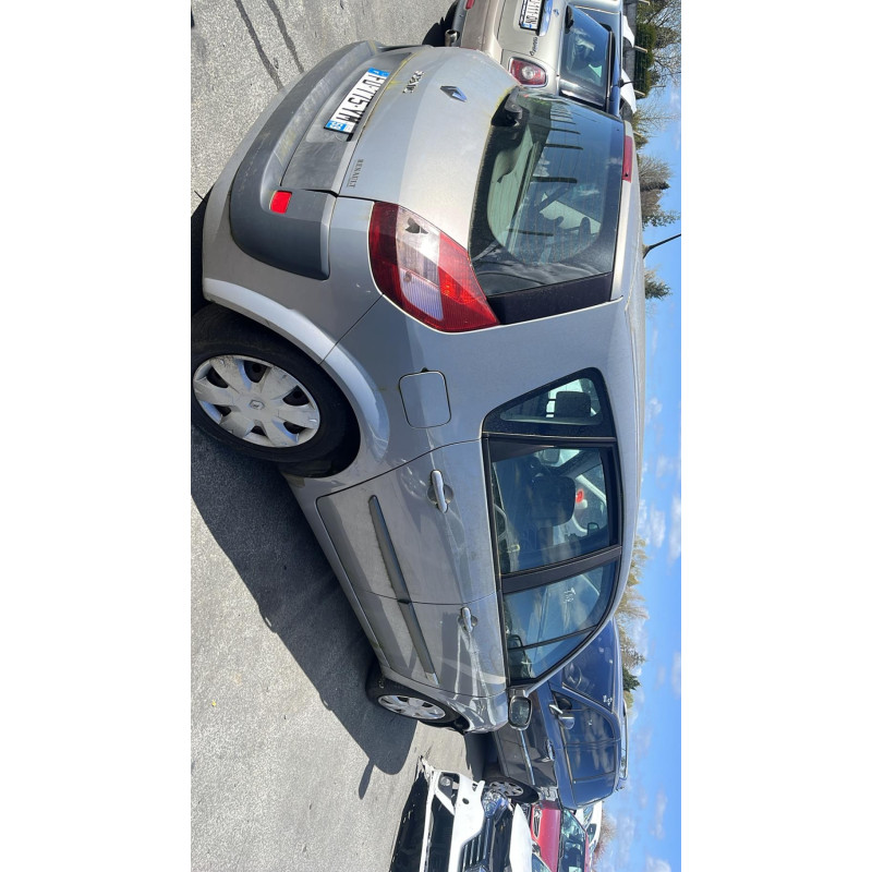 Calculateur moteur RENAULT SCENIC 2 Photo n°8