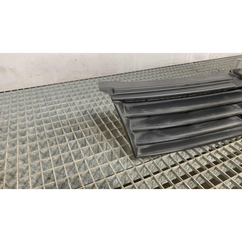 Calandre FIAT STILO Photo n°3