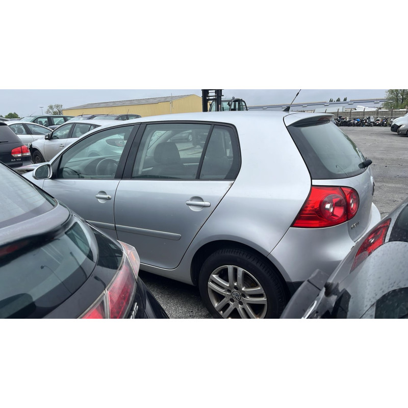 Serrure avant gauche VOLKSWAGEN GOLF 5 Photo n°7