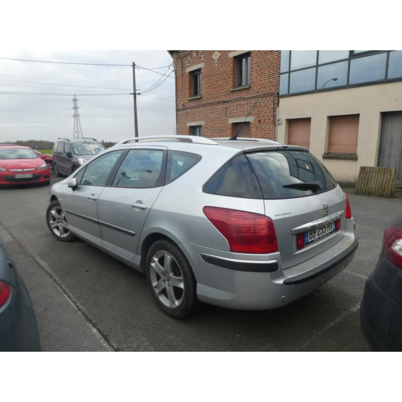 Feu arriere stop central PEUGEOT 407 Photo n°7