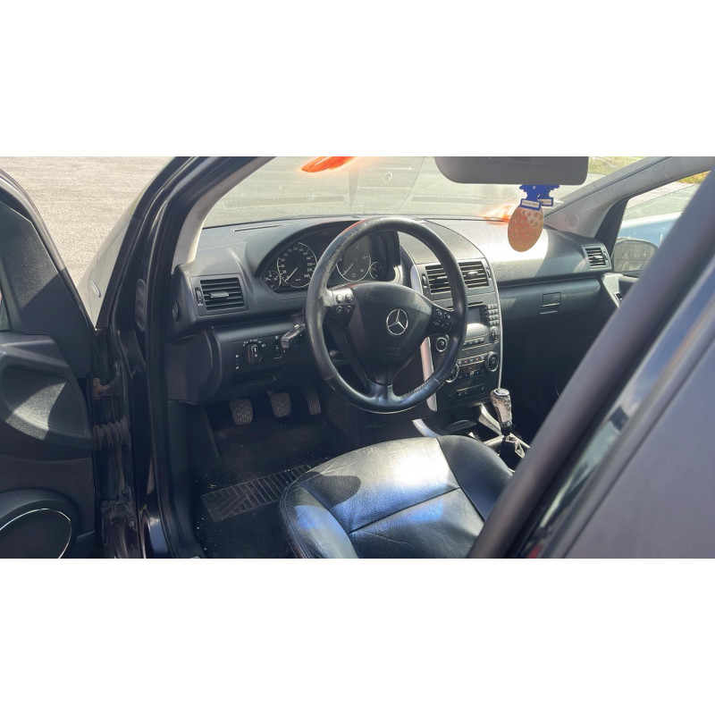 Feu arriere principal droit (feux) MERCEDES CLASSE A 169 Photo n°16