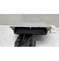 Calculateur moteur RENAULT MEGANE 1