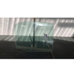 Vitre arriere droit ROVER 75 Photo n°1
