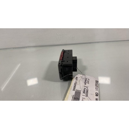 Bouton de warning FIAT PANDA 2