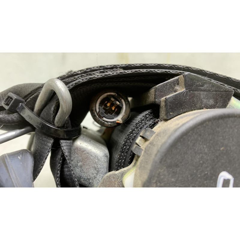 Pretensionneur de ceinture avant droit RENAULT MEGANE 3 Photo n°3