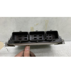 Calculateur moteur RENAULT MEGANE 3