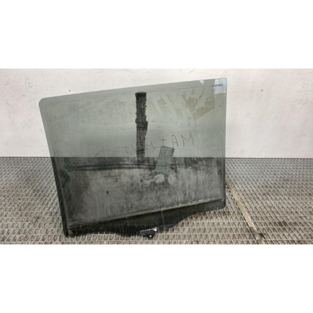 Vitre arriere droit HYUNDAI SANTA FE 2 Photo n°1