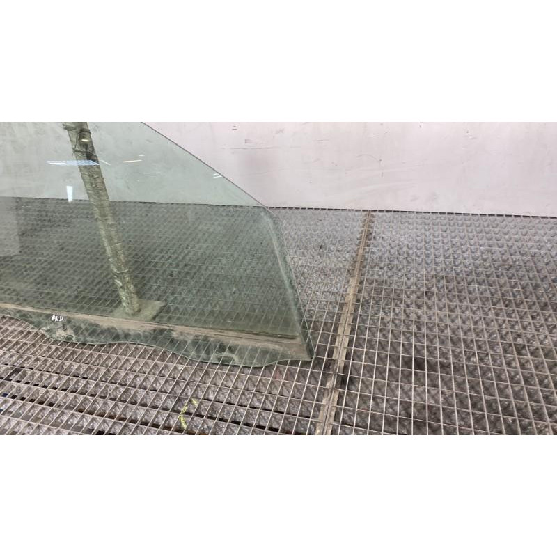 Vitre avant droit HYUNDAI SANTA FE 2 Photo n°7