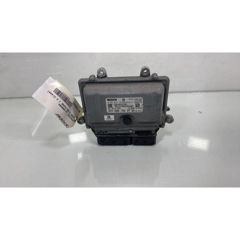 Calculateur moteur MERCEDES CLASSE B 245 Photo n°2