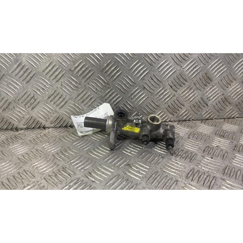 Maitre cylindre (freinage) HYUNDAI SANTA FE 2 Photo n°2
