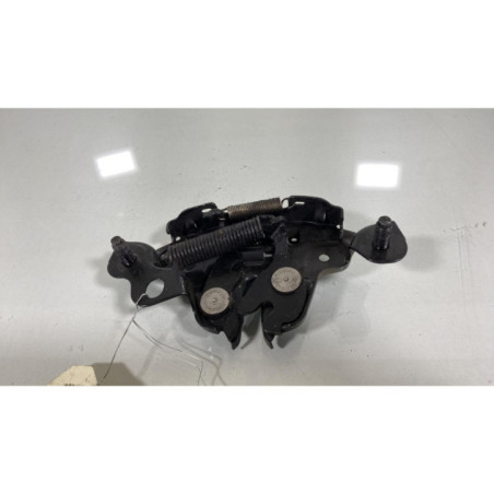 Fermeture de capot RENAULT KADJAR Photo n°1