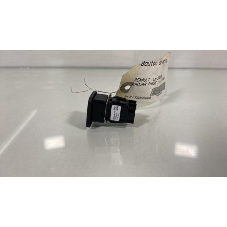 Bouton de warning RENAULT KADJAR