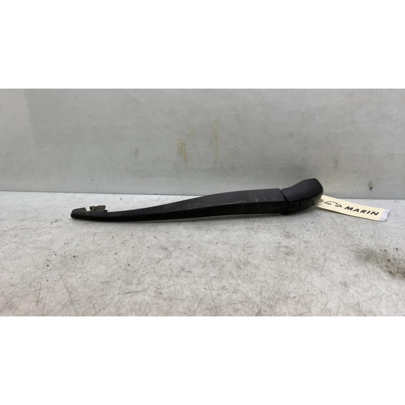 Bras essuie glace arriere MAZDA 2 2 Photo n°2
