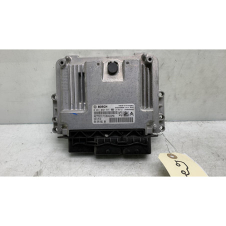 Calculateur moteur PEUGEOT 208 1