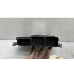 Calculateur moteur PEUGEOT 208 1