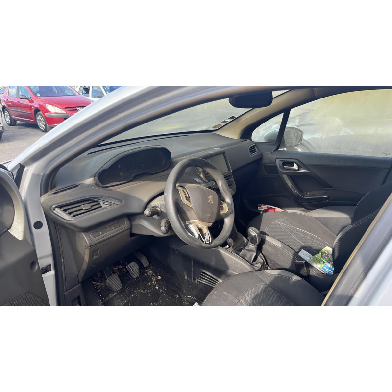 Cremaillere assistee PEUGEOT 208 1 Photo n°7