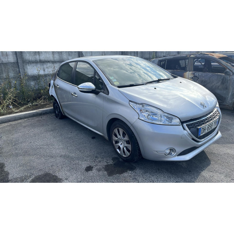 Cremaillere assistee PEUGEOT 208 1 Photo n°11