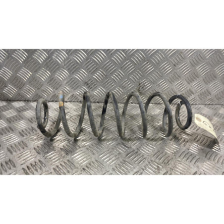 Ressort de suspension arriere droit PEUGEOT 2008 1