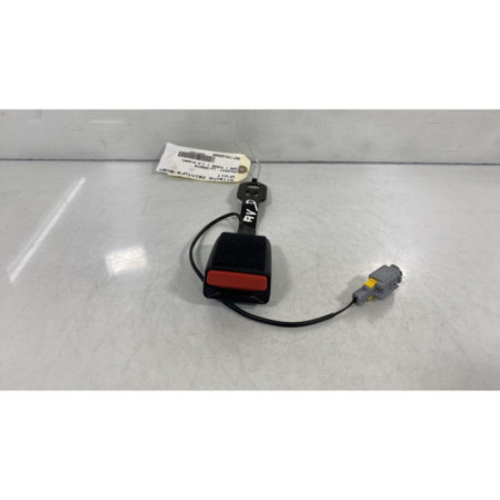 Attache ceinture avant droit PEUGEOT 208 1