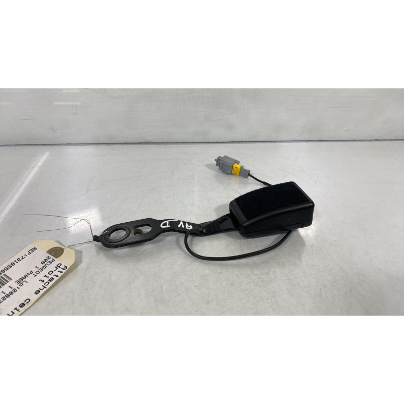 Attache ceinture avant droit PEUGEOT 208 1 Photo n°3